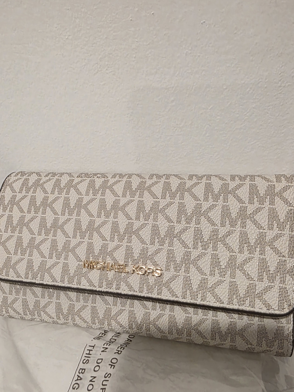 Michael Kors Beige Logo Continental Wallet